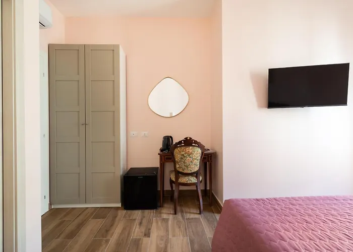 Pensionat Queen Meg 4*