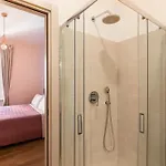 Queen Meg Guest house