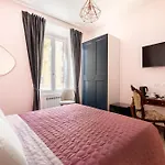 Queen Meg Guest house Rome